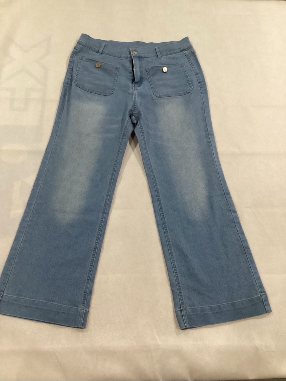 Light Wash Wide-Leg Flare Jeans - Women's Blue size medium #34